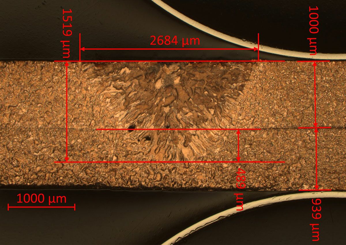 Weld seam testing for quality assurance and damage analysis