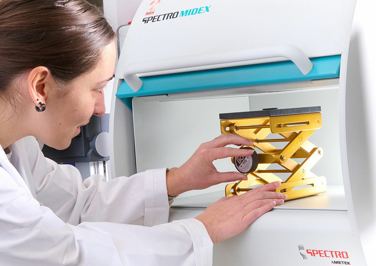 Bestimmung der chemischen Zusammensetzung von Metallen