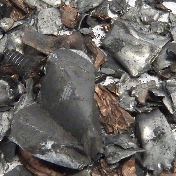 Recycling fractions from battery cells, e.g. plastic films, metal foils, heavy material and black mass
