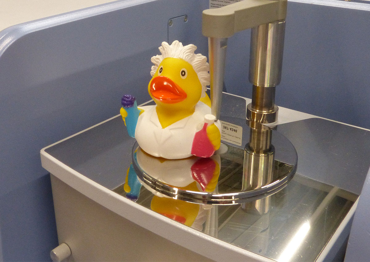 FT-IR-Analyse zur Kunststoffidentifikation