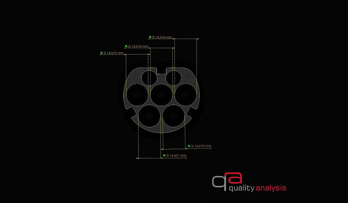 High-precision measurement of injection moulded parts