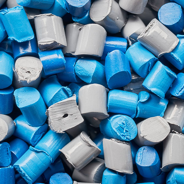 Kunststoffanalyse mittels RAMAN, FT-IR, GC-MS, DSC und TGA