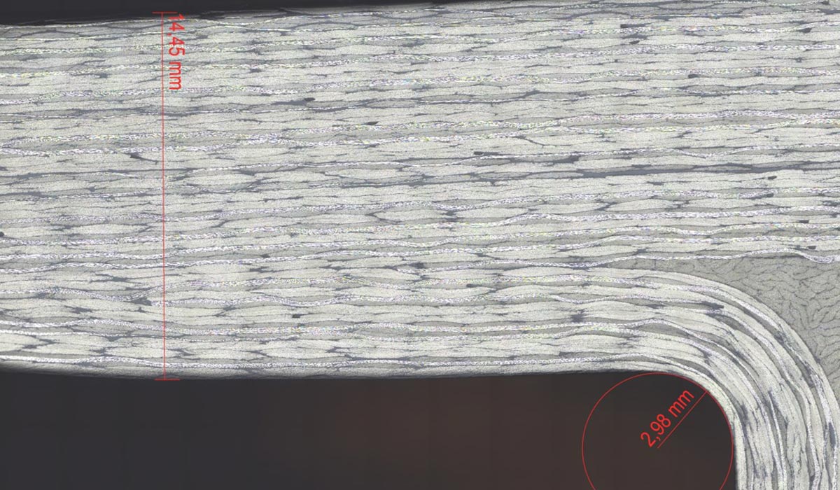 Metallographic examination of components made of fibre-reinforced composites such as GFRP and CFRP