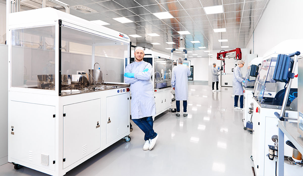 Ultrasonic process for dissolving particles in technical cleanliness verification