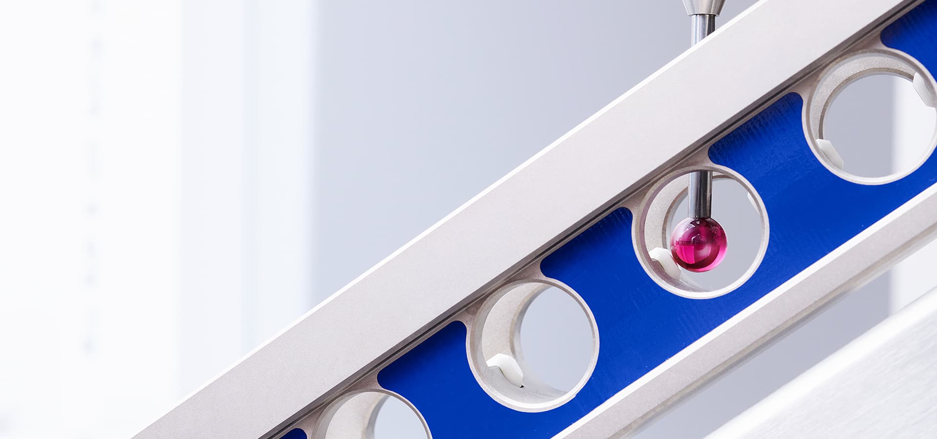 Qualification and verification for metrological accuracy