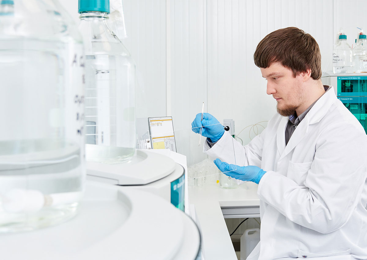 CIC-Analyse zur Bestimmung des Gesamtfluorgehalts und zum Nachweis der Halogenfreiheit